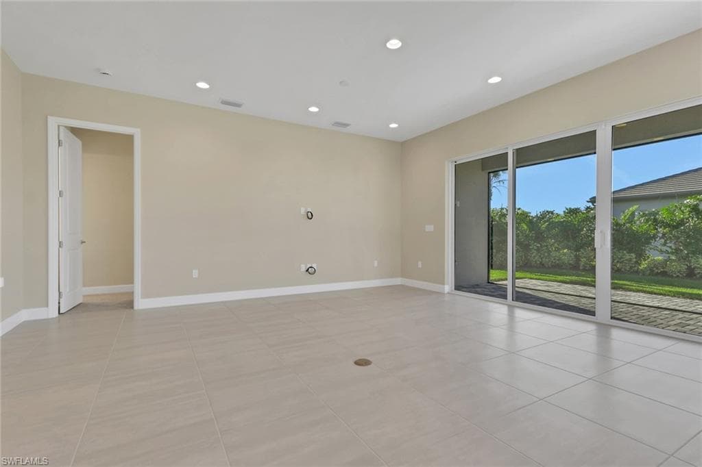 2631 Durham Circle, NAPLES FL 34112-9