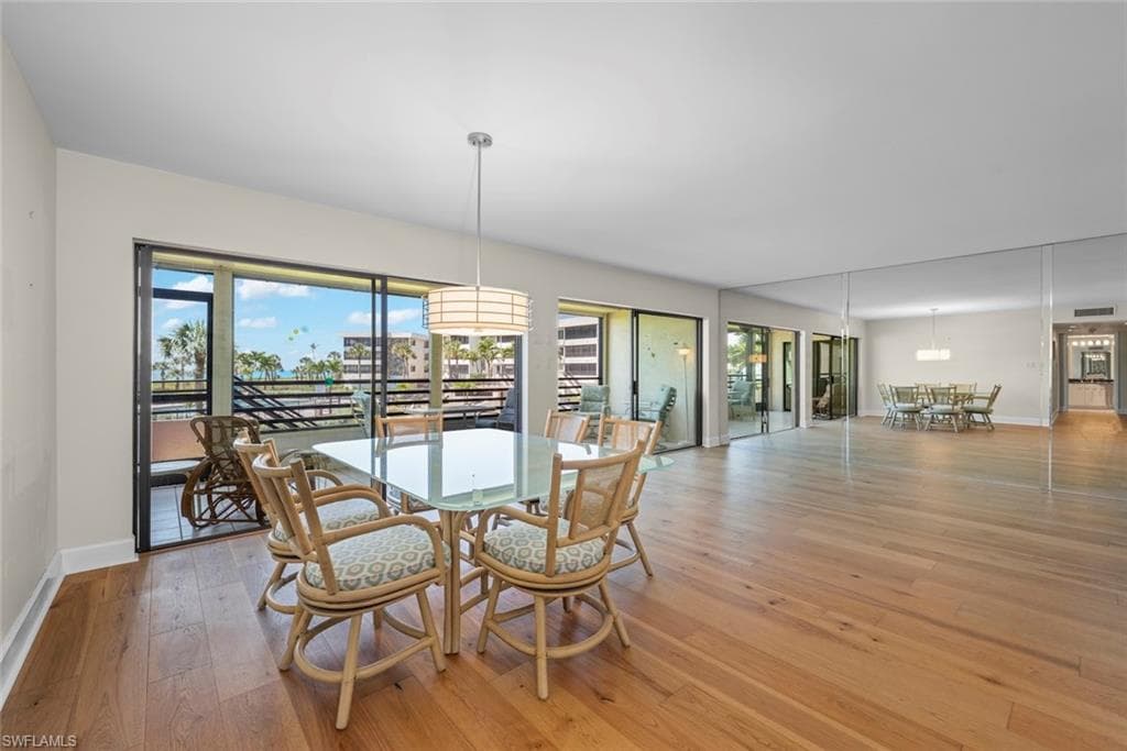 1605 Middle Gulf DR # 105, SANIBEL FL 33957-12