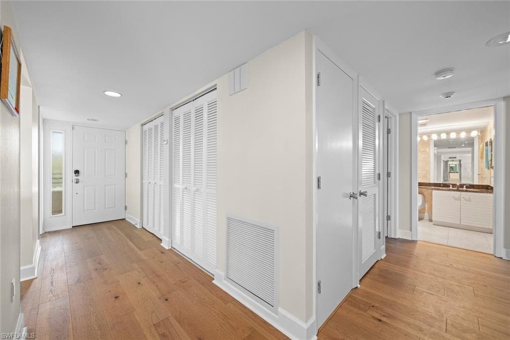 1605 Middle Gulf DR # 105, SANIBEL FL 33957-2