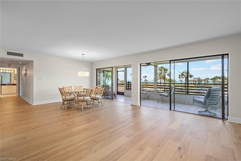 1605 Middle Gulf DR # 105, SANIBEL FL 33957-19