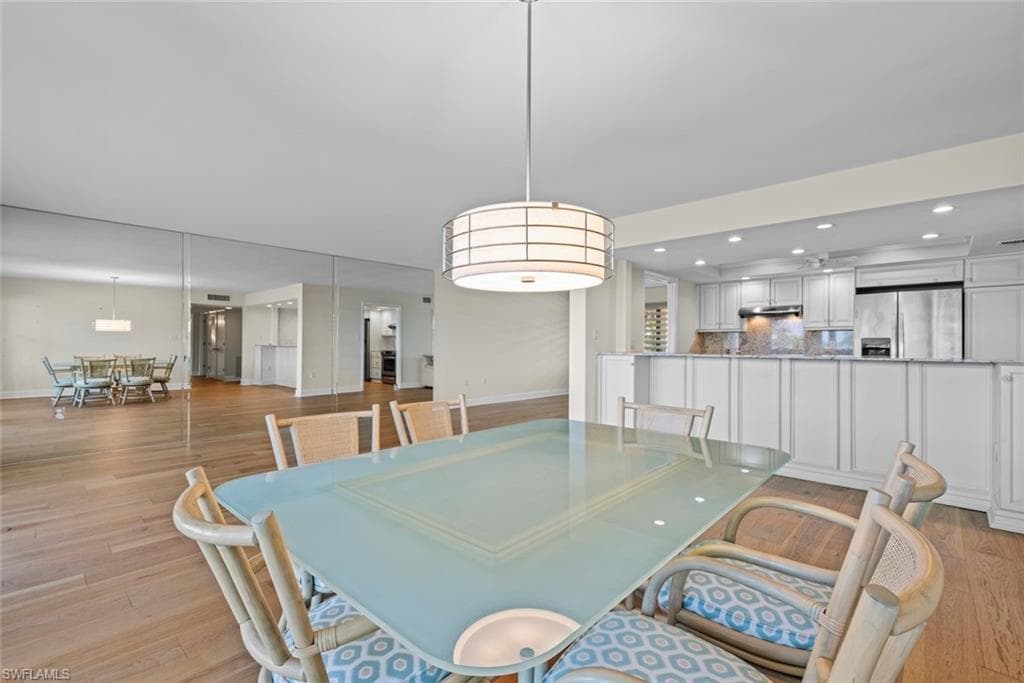 1605 Middle Gulf DR # 105, SANIBEL FL 33957-14