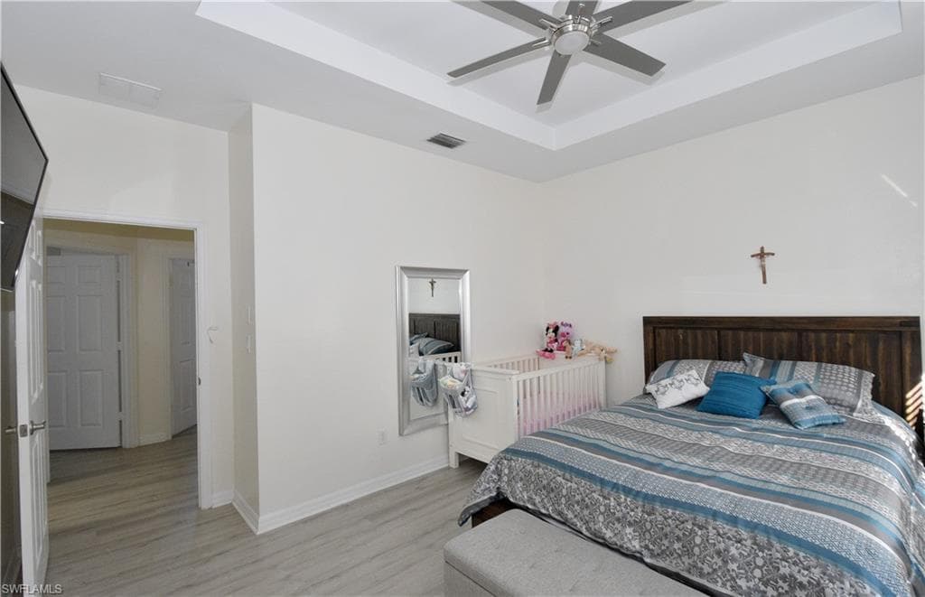 15151 Summit Place CIR # 231, NAPLES FL 34119-27