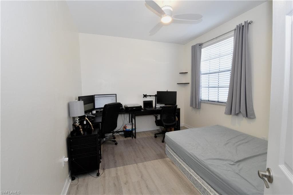 15151 Summit Place CIR # 231, NAPLES FL 34119-24