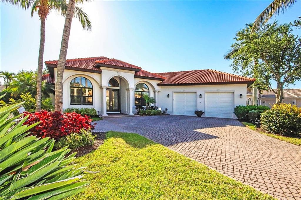 16025 Waterleaf LN, FORT MYERS FL 33908-1