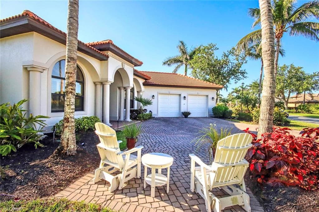 16025 Waterleaf LN, FORT MYERS FL 33908-2