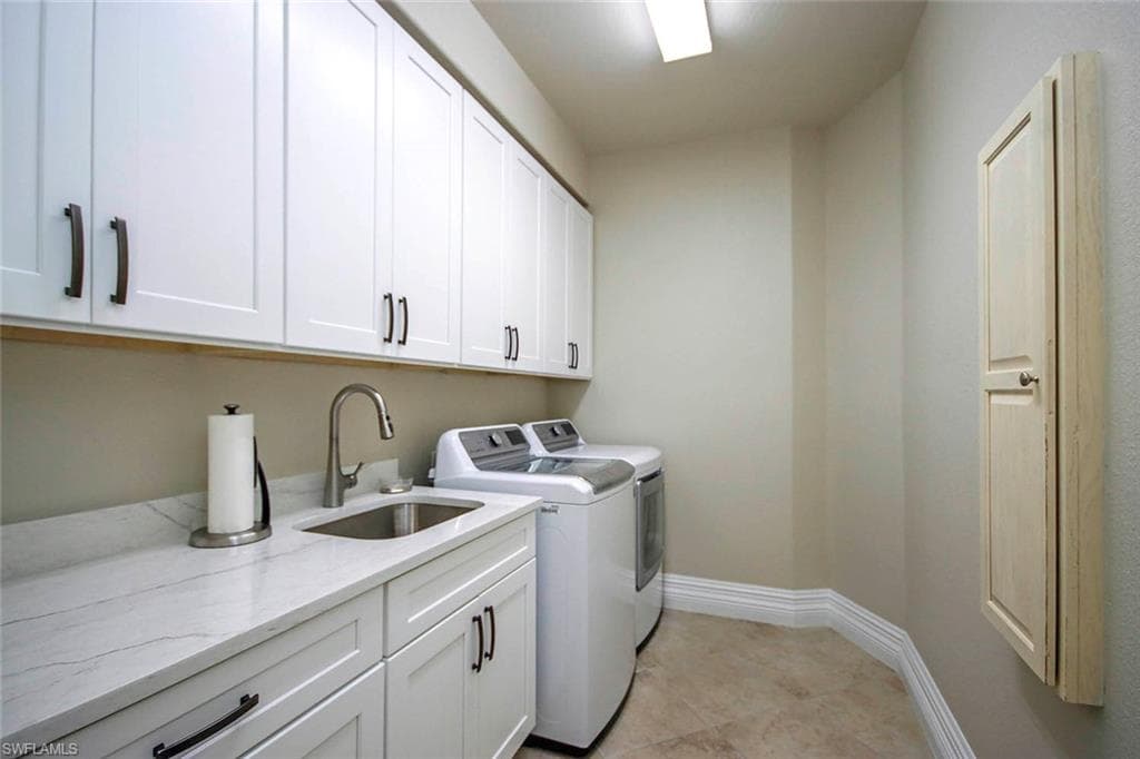 16025 Waterleaf LN, FORT MYERS FL 33908-31