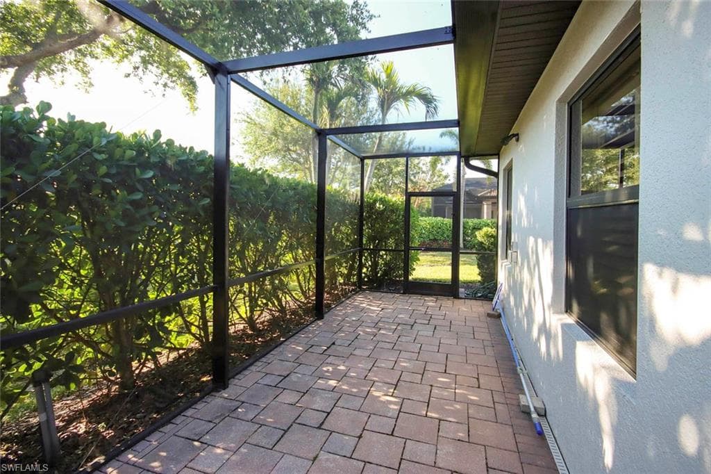 16025 Waterleaf LN, FORT MYERS FL 33908-40