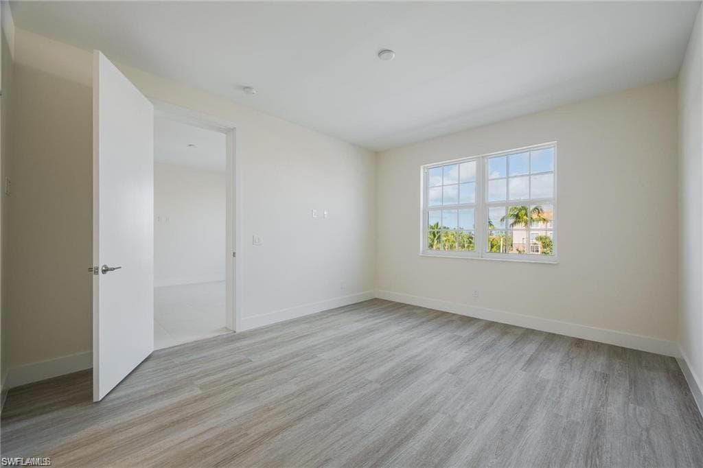 15901 ROYAL POINTE LN # 306, FORT MYERS FL 33908-19