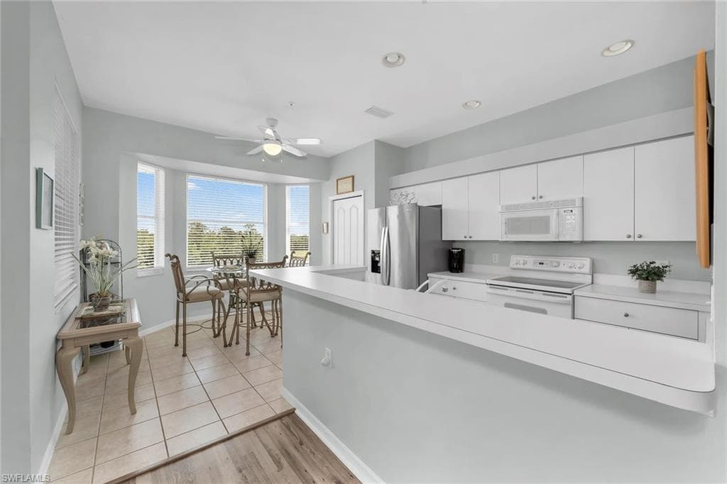 3800 Sawgrass WAY # 3142, NAPLES FL 34112-10