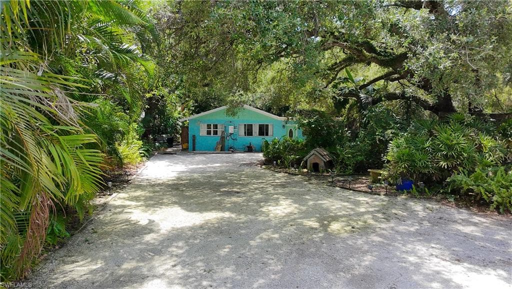 3388 E Riverside DR, FORT MYERS FL 33916-26