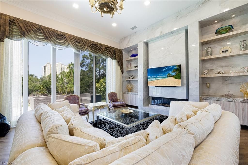 20210 Chapel Trace, ESTERO FL 33928-2