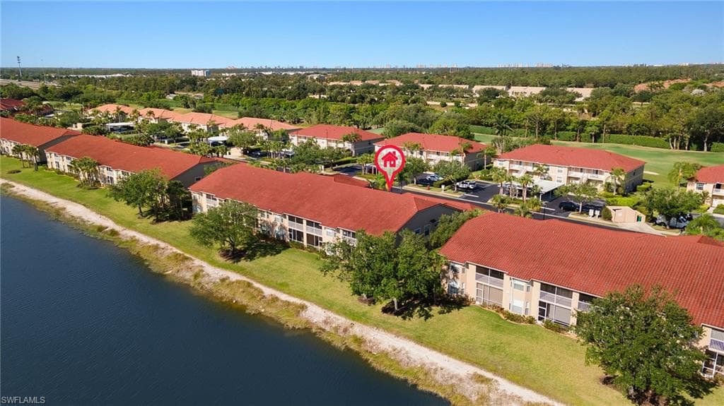 2860 Cypress Trace CIR # 1821, NAPLES FL 34119-31