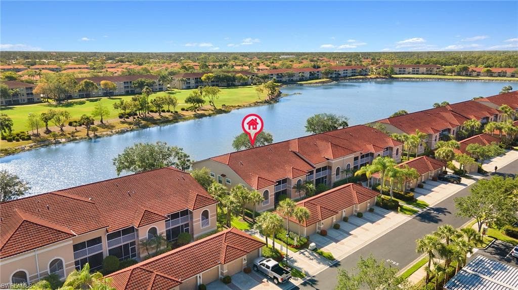 2860 Cypress Trace CIR # 1821, NAPLES FL 34119-29