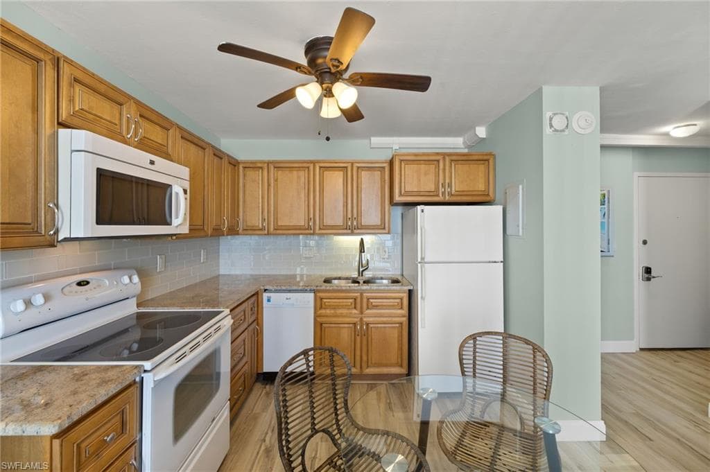 7300 Estero BLVD # 907, FORT MYERS BEACH FL 33931-3