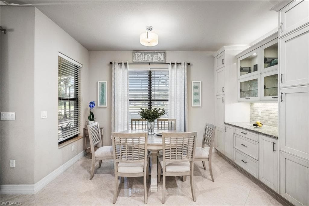 4334 Aurora ST, NAPLES FL 34119-22