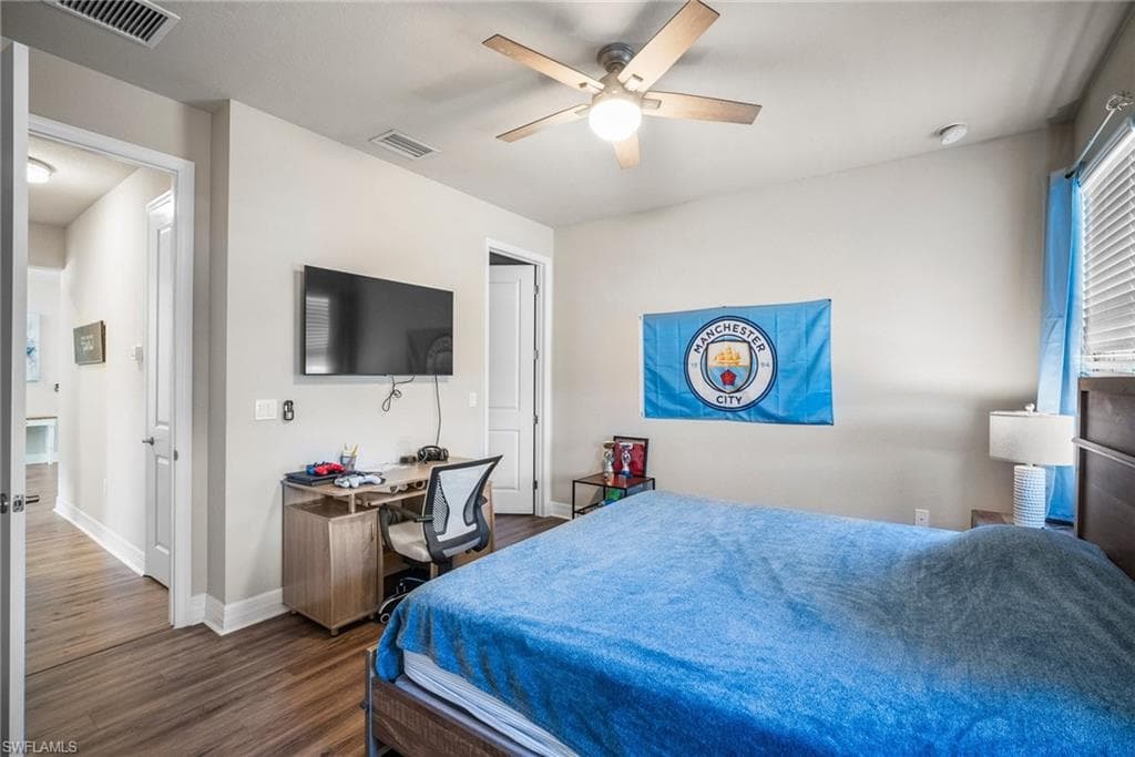 4334 Aurora ST, NAPLES FL 34119-41