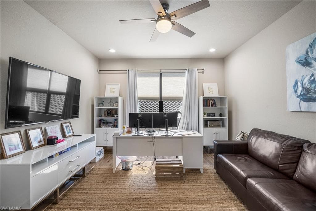 4334 Aurora ST, NAPLES FL 34119-27