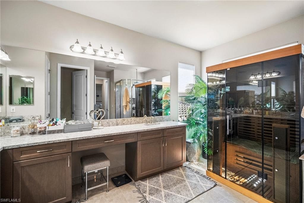 4334 Aurora ST, NAPLES FL 34119-33