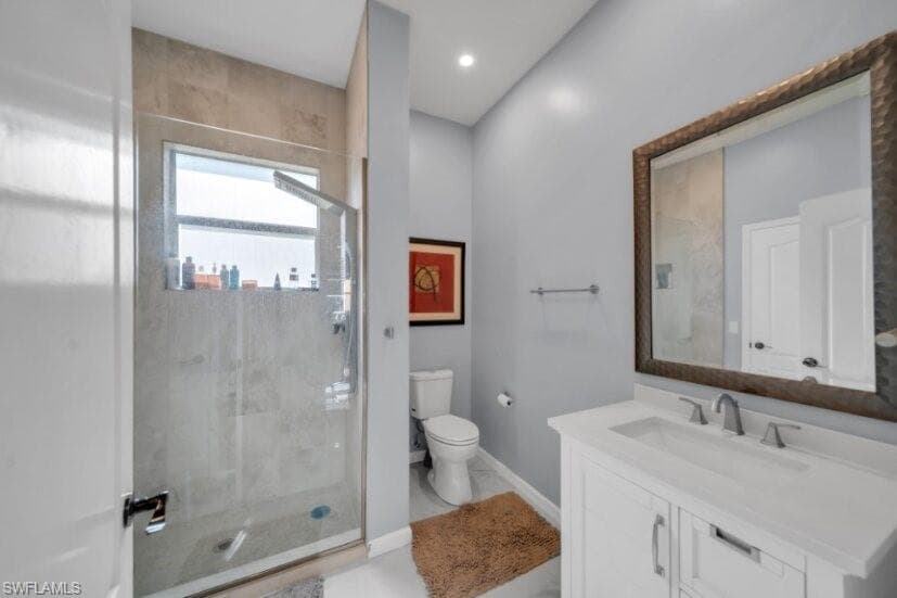 2736 Blue Cypress Lake CT, CAPE CORAL FL 33909-16