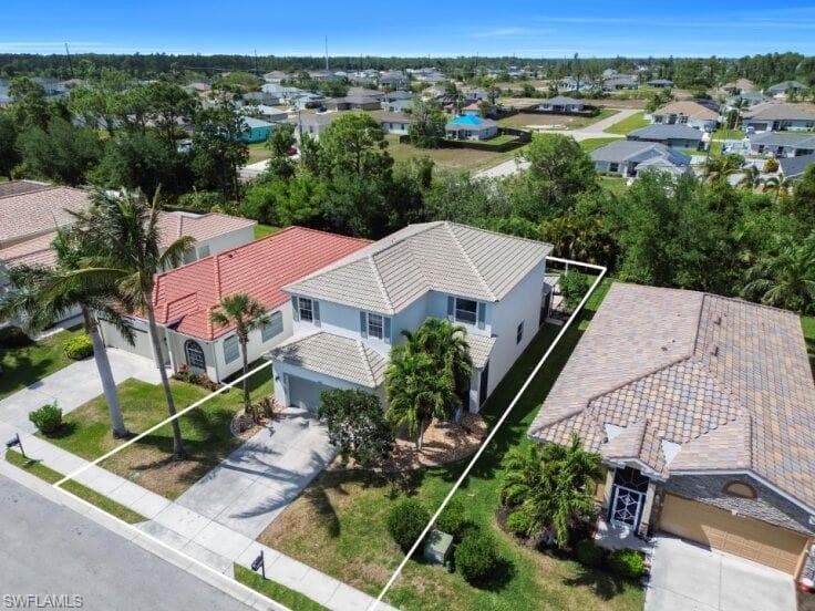 2736 Blue Cypress Lake CT, CAPE CORAL FL 33909-19