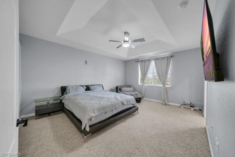 2736 Blue Cypress Lake CT, CAPE CORAL FL 33909-7