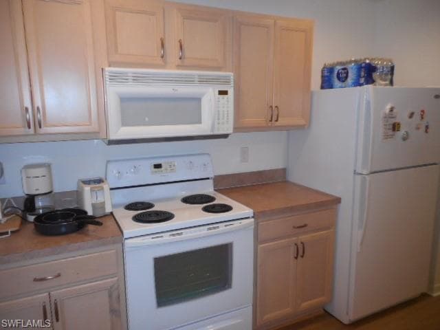 9357 Aegean CIR, LEHIGH ACRES FL 33936-2