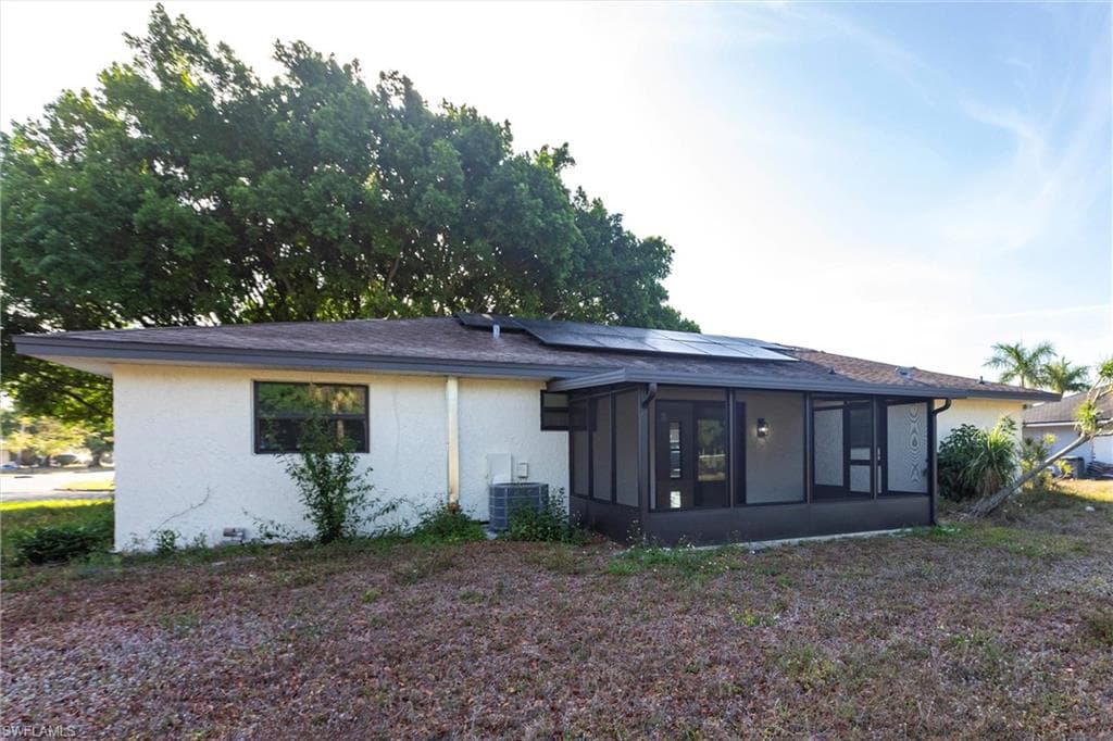 242 Ground Dove CIR, LEHIGH ACRES FL 33936-25