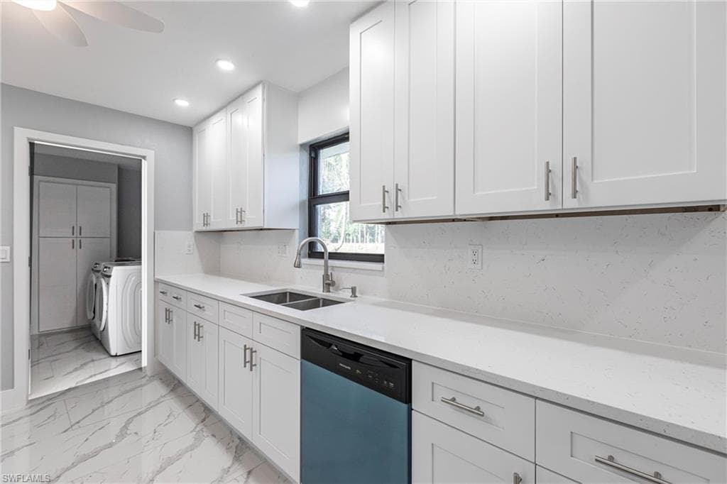 242 Ground Dove CIR, LEHIGH ACRES FL 33936-6