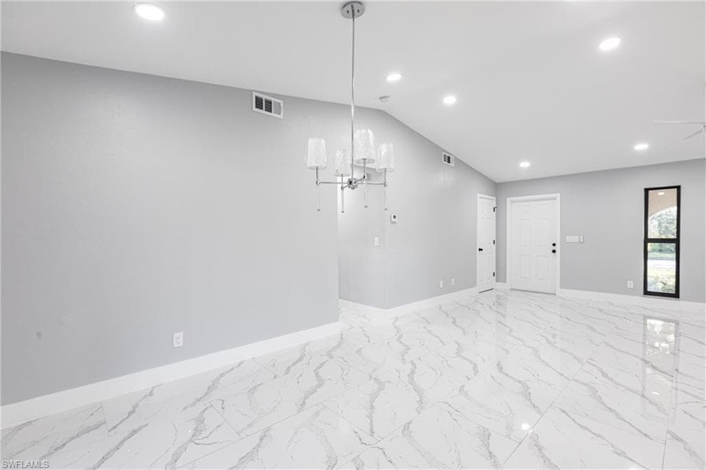 242 Ground Dove CIR, LEHIGH ACRES FL 33936-4