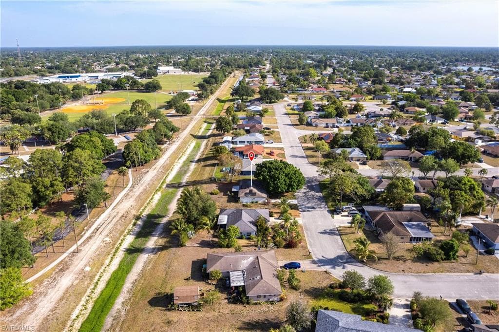 242 Ground Dove CIR, LEHIGH ACRES FL 33936-29