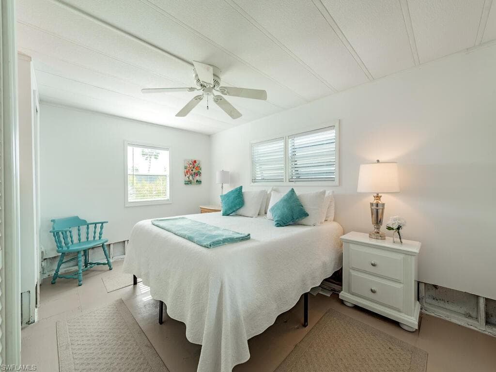 777 Walkerbilt RD # 17, NAPLES FL 34110-5