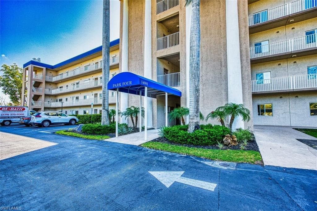 14801 Park Lake DR # 209, FORT MYERS FL 33919-23