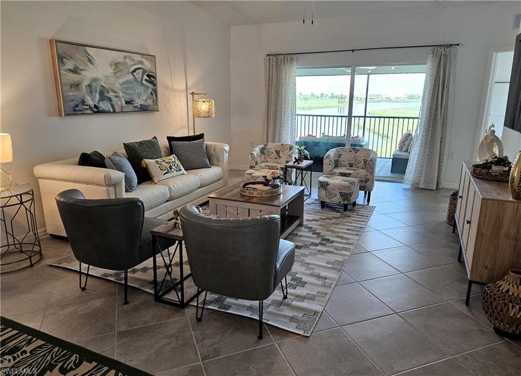 5427 Double Eagle CIR # 2826, AVE MARIA FL 34142-4