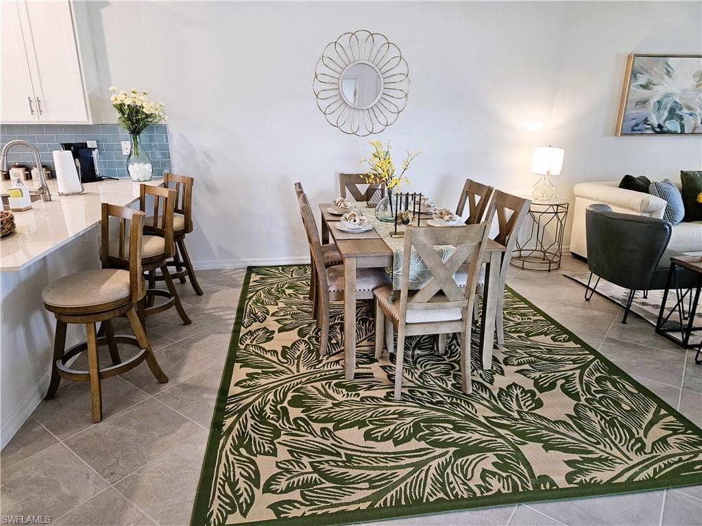 5427 Double Eagle CIR # 2826, AVE MARIA FL 34142-9