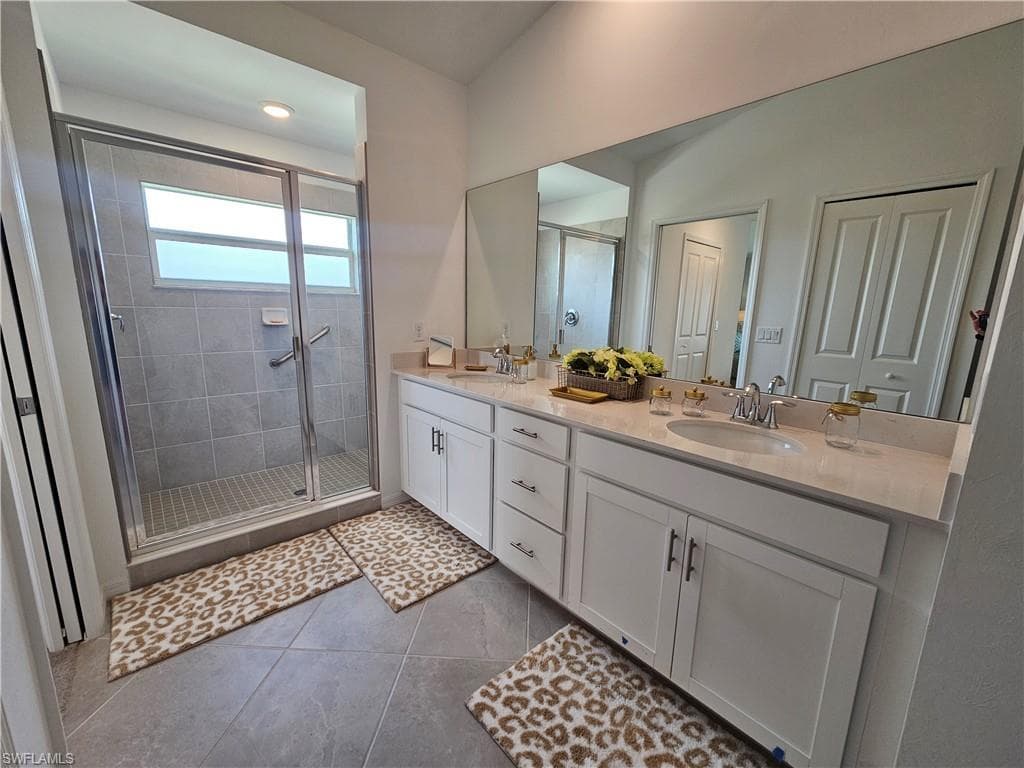 5427 Double Eagle CIR # 2826, AVE MARIA FL 34142-14