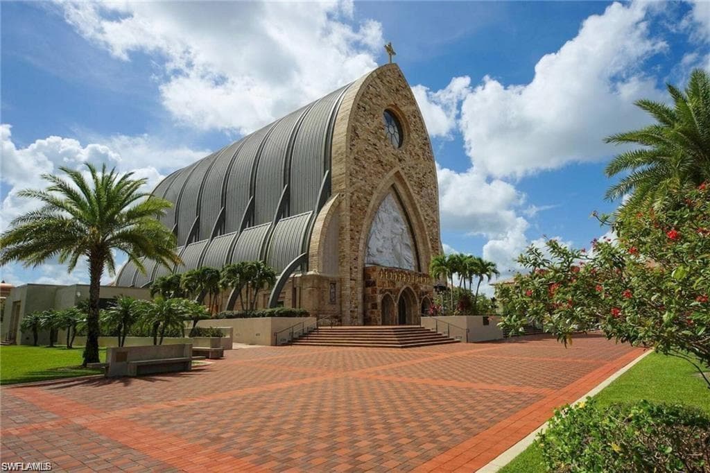 5427 Double Eagle CIR # 2826, AVE MARIA FL 34142-47