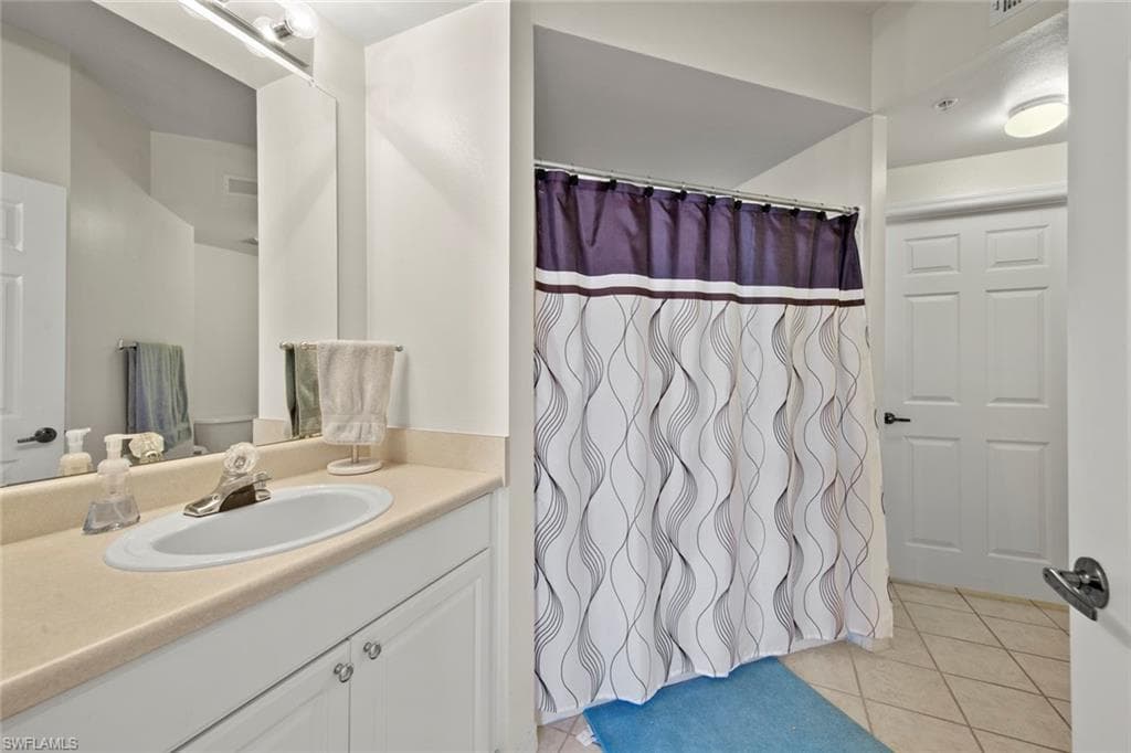 15630 Ocean Walk CIR # 214, FORT MYERS FL 33908-17