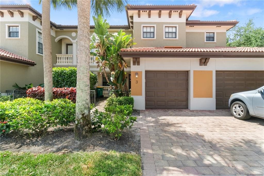 1259 Carpazi CT # 302, NAPLES FL 34105-1