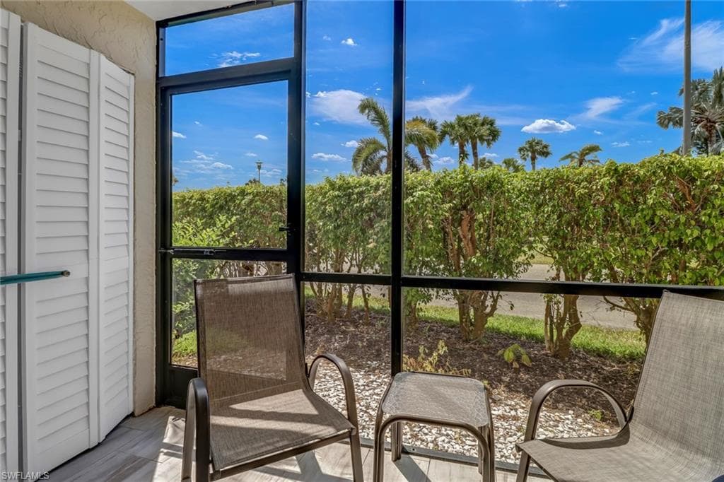 4166 27th CT SW # 104, NAPLES FL 34116-22