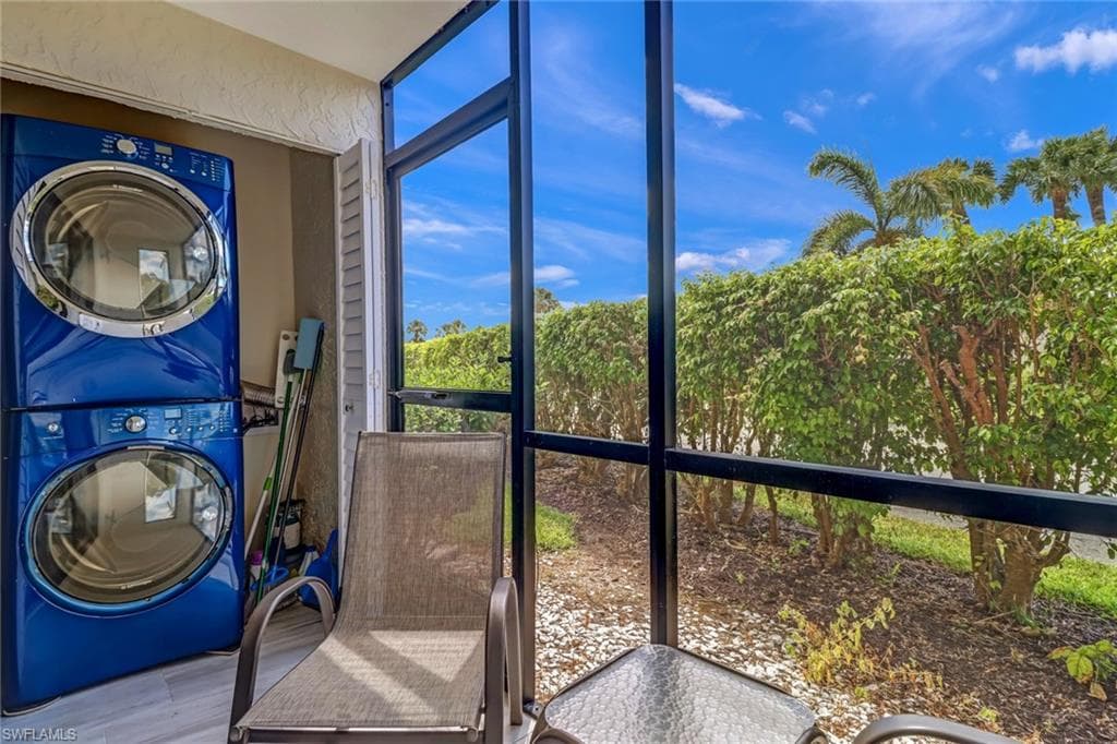 4166 27th CT SW # 104, NAPLES FL 34116-23