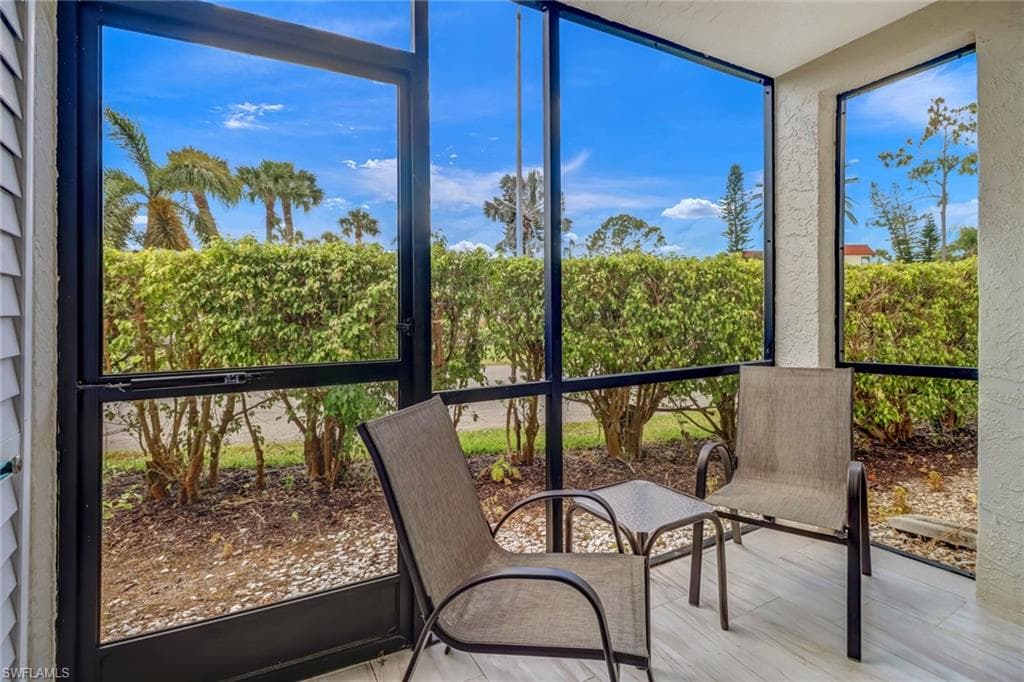 4166 27th CT SW # 104, NAPLES FL 34116-24