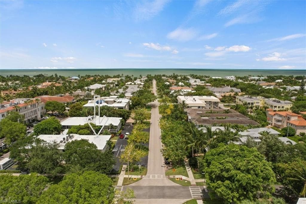 380 4th AVE S # 380, NAPLES FL 34102-4