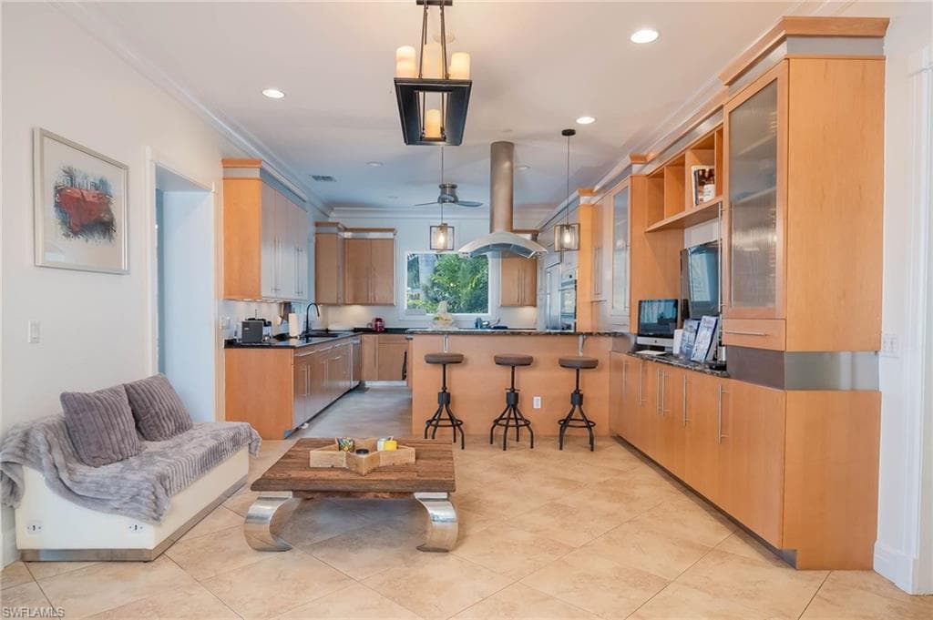 1205 Caloosa DR, FORT MYERS FL 33901-21