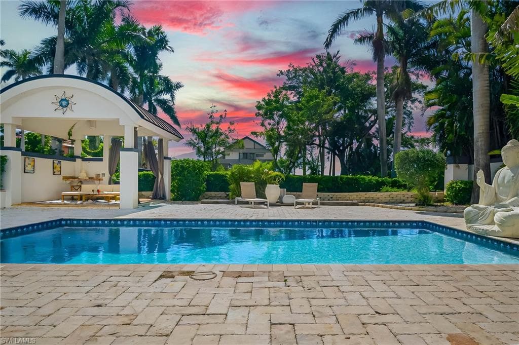 1205 Caloosa DR, FORT MYERS FL 33901-4