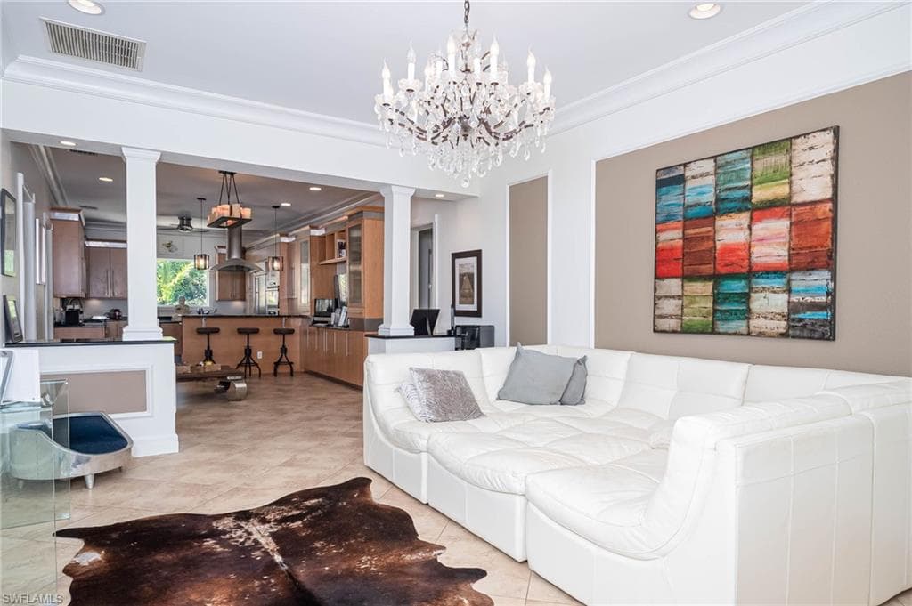 1205 Caloosa DR, FORT MYERS FL 33901-23