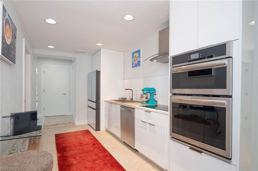 1205 Caloosa DR, FORT MYERS FL 33901-40