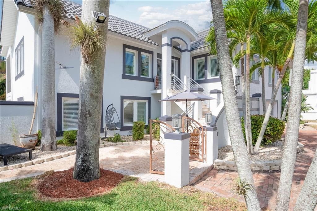 1205 Caloosa DR, FORT MYERS FL 33901-10