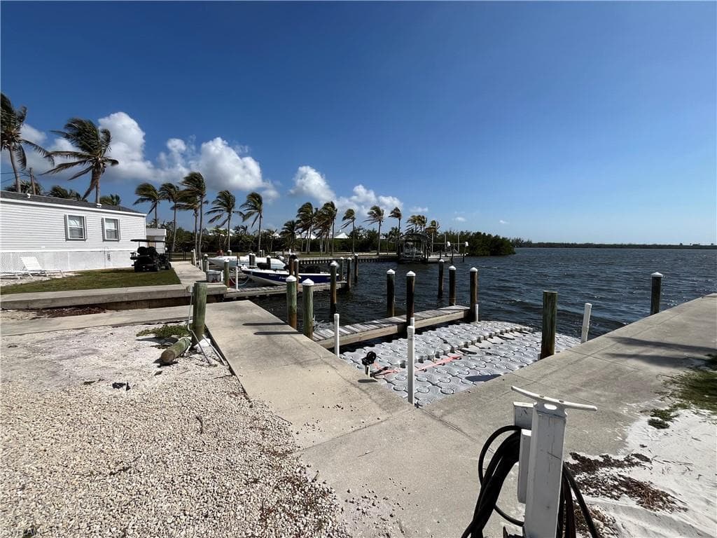 16900 Fishermans CV, BOKEELIA FL 33922-19
