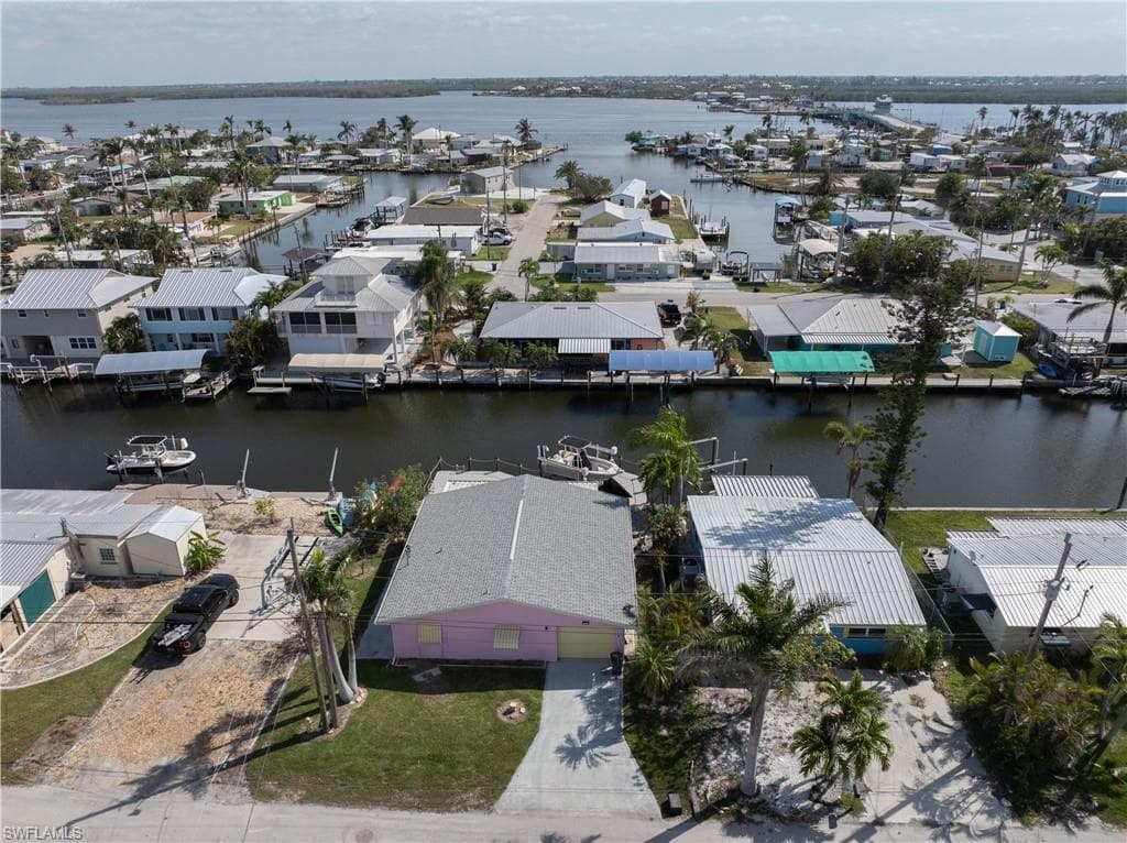 11476 May ST, MATLACHA FL 33993-4