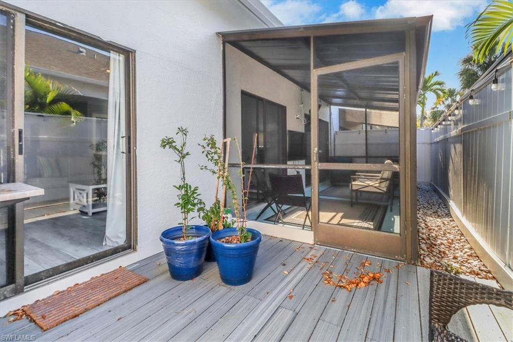 823 Meadowland DR # B, NAPLES FL 34108-12